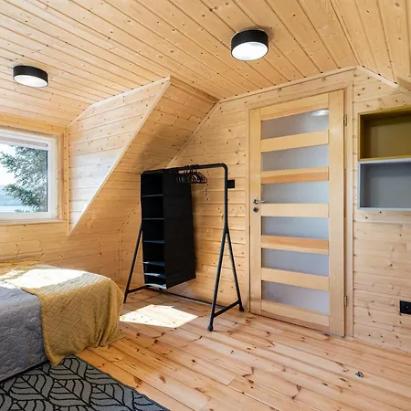 Casa de Férias Domek Rożnów Roznow