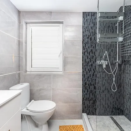 Casa de Férias Domek Rożnów *