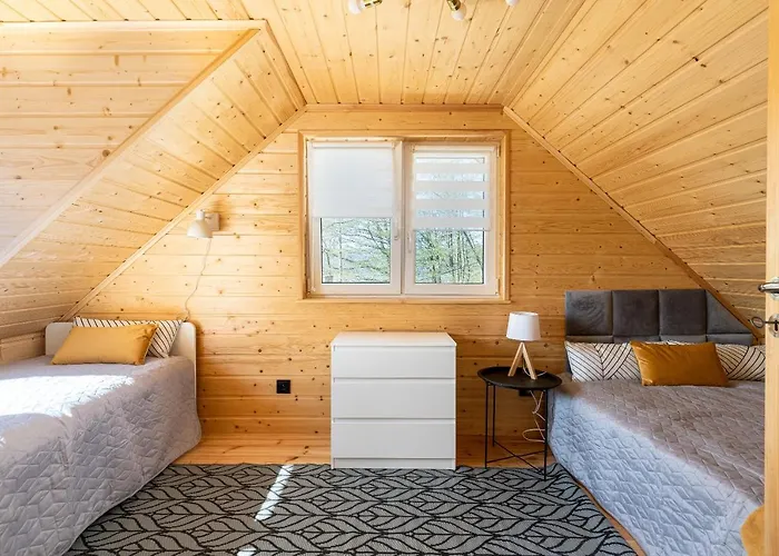 Domek Roznow بيت للعطل روجنوف